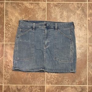 American Eagle high rise mini skirt. Size 14.